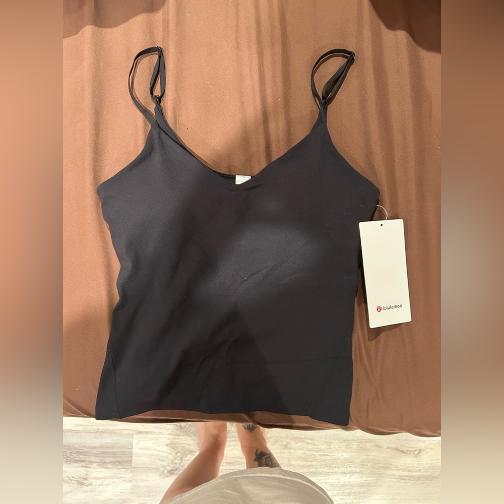 lululemon Align TM
Waist-Length Cami A/B